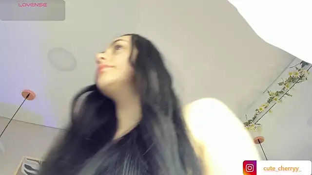 Snapshot of cute__cherry_ chatting on 09/11/25, 08:09 cute cherry online show from 09/11/25, 08:09