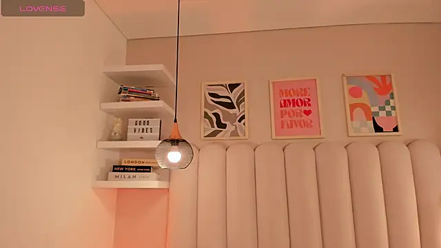 Snapshot of cute__cherry_ chatting on 11/07/25, 08:31 cute cherry online show from 11/07/25, 08:31