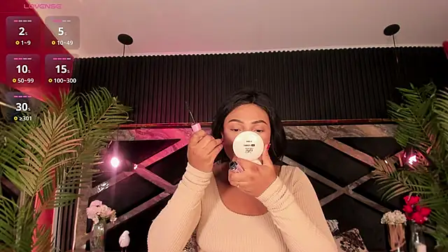 Snapshot of Aluna_sweet chatting on 11/14/25, 02:54 Aluna sweet online show from 11/14/25, 02:54