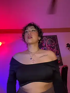 ZahaRoseee online show from 06/01/26, 03:41