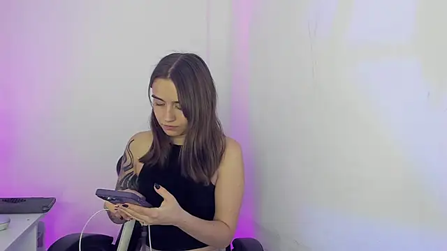  alicerosse2 online show from 02/28/25, 11:45