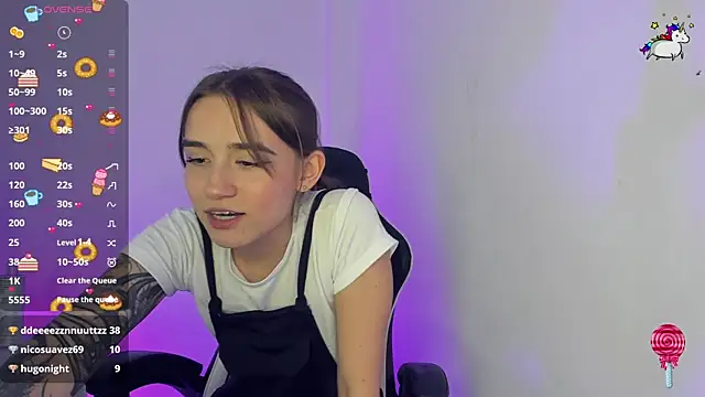  alicerosse2 online show from 03/12/25, 01:47