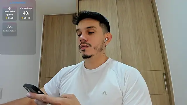 alejandro stark online show from 11/08/25, 09:57