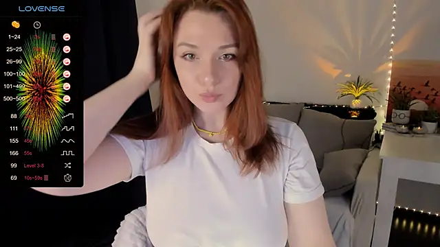 mia x love online show from 01/03/25, 12:41