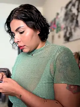 Snapshot of GigiiStone chatting on 10/09/25, 04:16 GigiiStone online show from 10/09/25, 04:16