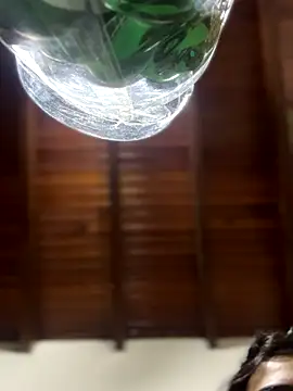 Snapshot of GigiiStone chatting on 11/20/25, 10:42 GigiiStone online show from 11/20/25, 10:42