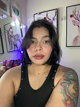 Snapshot of GigiiStone chatting on 01/16/26, 12:47 GigiiStone online show from 01/16/26, 12:47