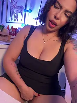 Snapshot of GigiiStone chatting on 03/01/26, 07:05 GigiiStone online show from 03/01/26, 07:05