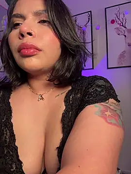 Snapshot of GigiiStone chatting on 03/11/26, 10:16 GigiiStone online show from 03/11/26, 10:16