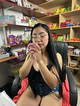 demyanderson  online show from 02/28/26, 10:44