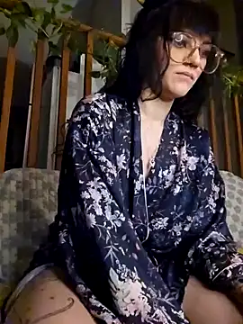 anyalikestosuck online show from 12/11/24, 01:39