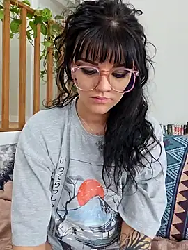 anyalikestosuck online show from 02/19/25, 06:32