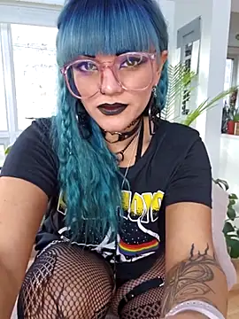 anyalikestosuck online show from 11/19/25, 07:36