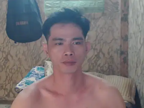 Snapshot of x0x-Philip-x0x chatting on 11/29/25, 06:33 x0x-Philip-x0x online show from 11/29/25, 06:33