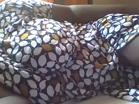 Snapshot of Bigg_boobies chatting on 03/20/25, 07:58 Bigg boobies online show from 03/20/25, 07:58