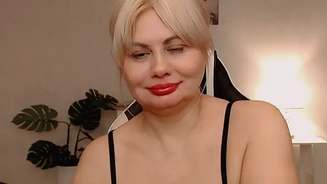 Lola Richie online show from 03/21/26, 08:19