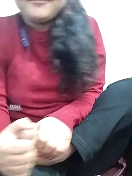 Snapshot of Doll_Nepali chatting on 02/27/25, 09:43 Doll Nepali online show from 02/27/25, 09:43