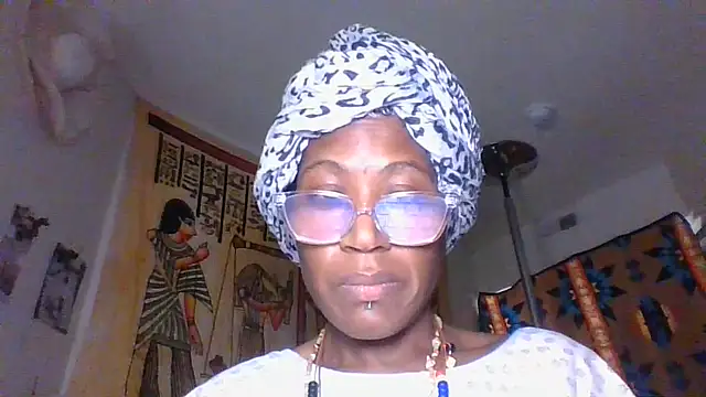 Snapshot of MinnysotaWinter500 chatting on 07/22/26, 05:54 MinnysotaWinter500 online show from 07/22/26, 05:54
