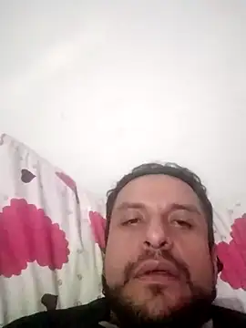 Snapshot of kevin613603 chatting on 10/19/25, 09:32 kevin613603 online show from 10/19/25, 09:32