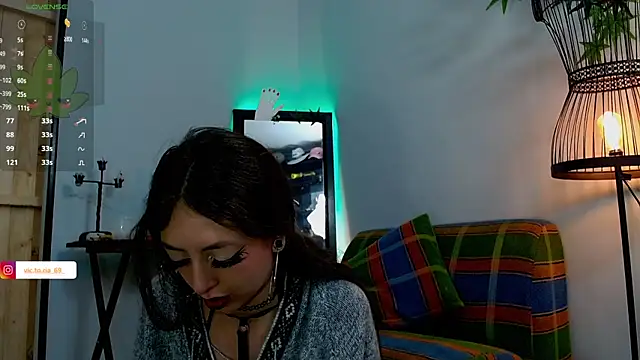 VickyJackson  online show from 01/14/25, 05:01