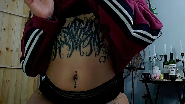 VickyJackson  online show from 03/20/25, 09:24