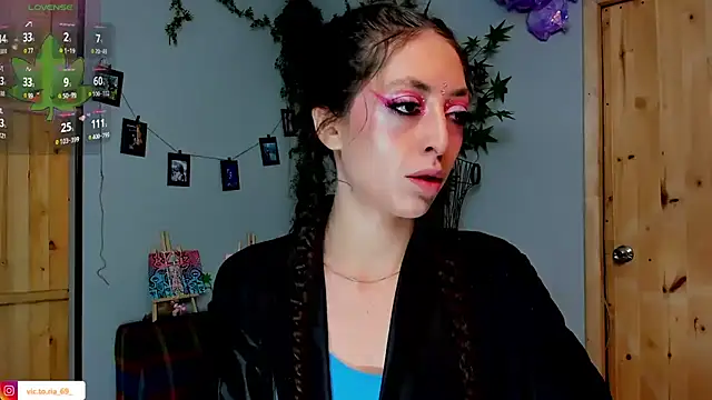 VickyJackson  online show from 01/07/26, 05:59