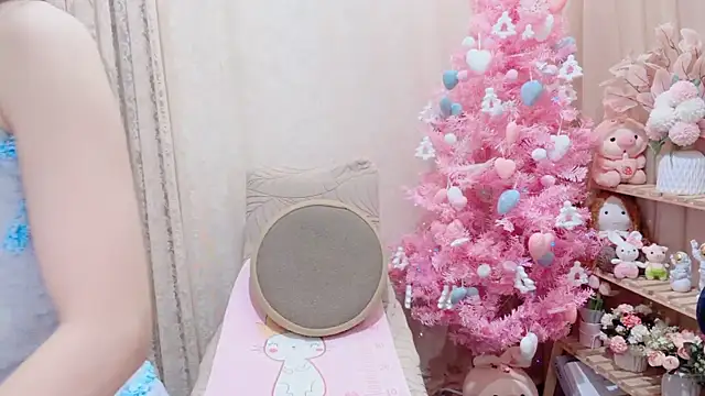 Snapshot of Rellababyy chatting on 11/29/25, 01:19 Rellababyy online show from 11/29/25, 01:19