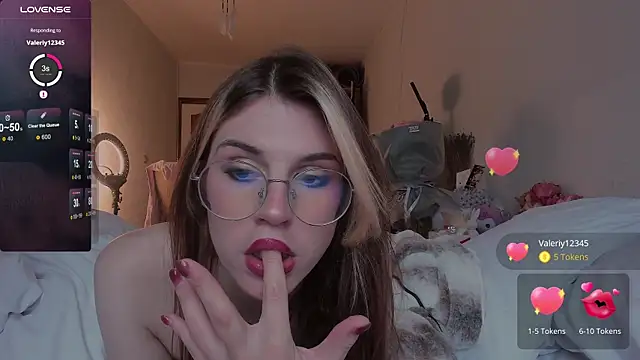  eva  pleasure  online show from 02/16/26, 07:15