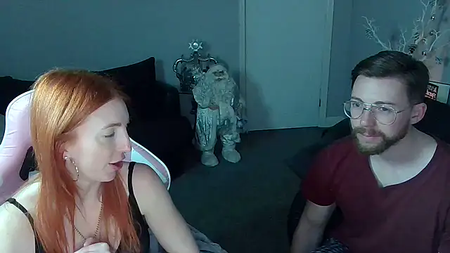 Red firesquirt online show from 12/26/24, 09:15