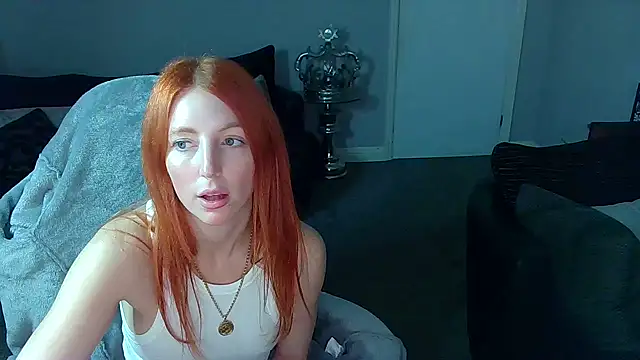 Red firesquirt online show from 01/01/25, 09:09