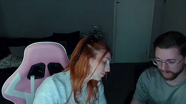 Red firesquirt online show from 01/19/25, 09:02