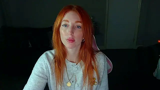 Red firesquirt online show from 02/21/25, 02:48