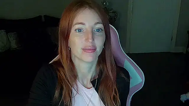 Red firesquirt online show from 02/03/26, 03:06