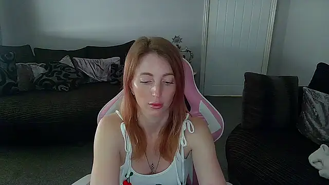 Snapshot of Red_firesquirt chatting on 05/06/26, 11:15 Red firesquirt online show from 05/06/26, 11:15