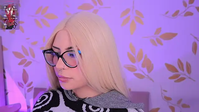 Snapshot of Misselektra__ chatting on 11/11/25, 05:07 Misselektra online show from 11/11/25, 05:07