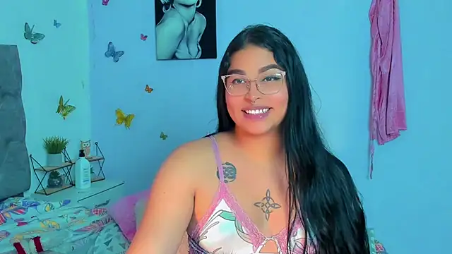 Snapshot of mabellfox chatting on 01/13/25, 07:42 mabellfox online show from 01/13/25, 07:42