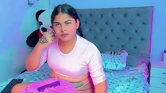 Snapshot of mabellfox chatting on 02/19/25, 11:04 mabellfox online show from 02/19/25, 11:04