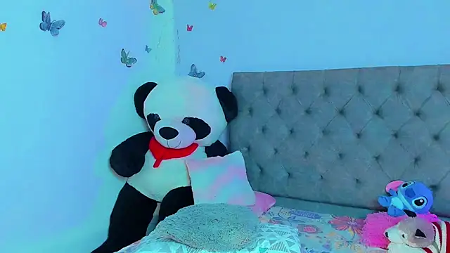 Snapshot of mabellfox chatting on 02/25/25, 09:57 mabellfox online show from 02/25/25, 09:57