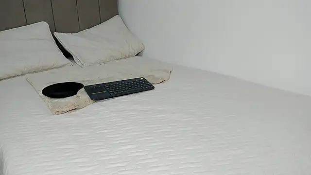 Snapshot of soyamandaa_ chatting on 04/03/26, 11:36 soyamandaa online show from 04/03/26, 11:36