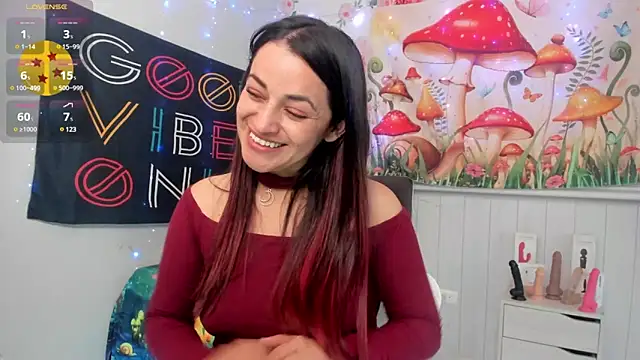 LovelyAzucena online show from 03/11/25, 05:57