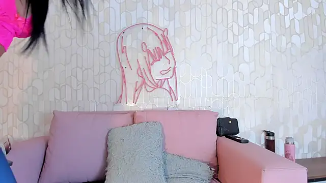 Snapshot of alanismorgan chatting on 09/10/25, 06:30 alanismorgan online show from 09/10/25, 06:30