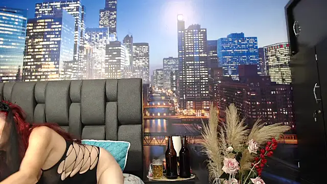 Snapshot of Lucy_mature8 chatting on 04/23/26, 10:01 Lucy mature8 online show from 04/23/26, 10:01