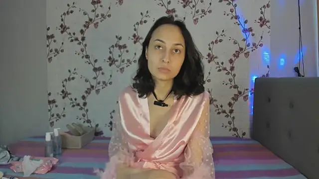Alisagold90 online show from 02/14/25, 12:36