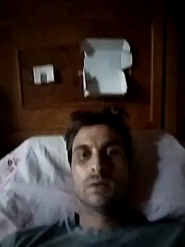 Snapshot of trap_xandi_playlist chatting on 09/18/25, 12:18 trap xandi playlist online show from 09/18/25, 12:18