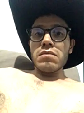 Snapshot of Lunaeyo chatting on 12/15/25, 12:20 Lunaeyo online show from 12/15/25, 12:20