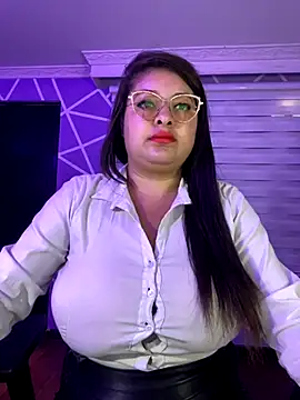 MiiaaJoness online show from 10/29/25, 02:52