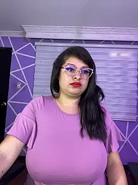 Snapshot of MiiaaJoness chatting on 04/27/26, 02:59 MiiaaJoness online show from 04/27/26, 02:59