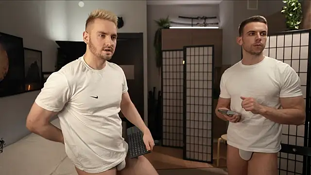 enjoy me online show from 02/18/25, 04:16