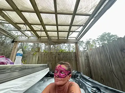 Snapshot of prainxxx22 chatting on 12/10/24, 07:54 prainxxx22 online show from 12/10/24, 07:54