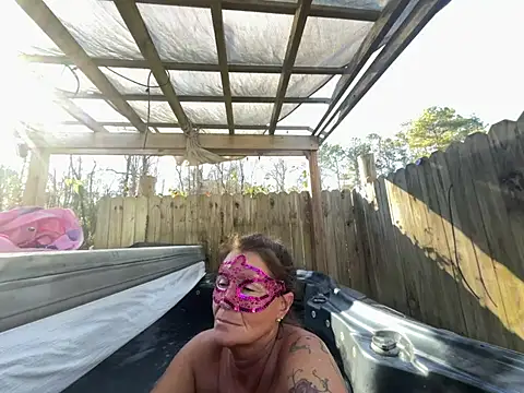 Snapshot of prainxxx22 chatting on 12/30/24, 07:42 prainxxx22 online show from 12/30/24, 07:42